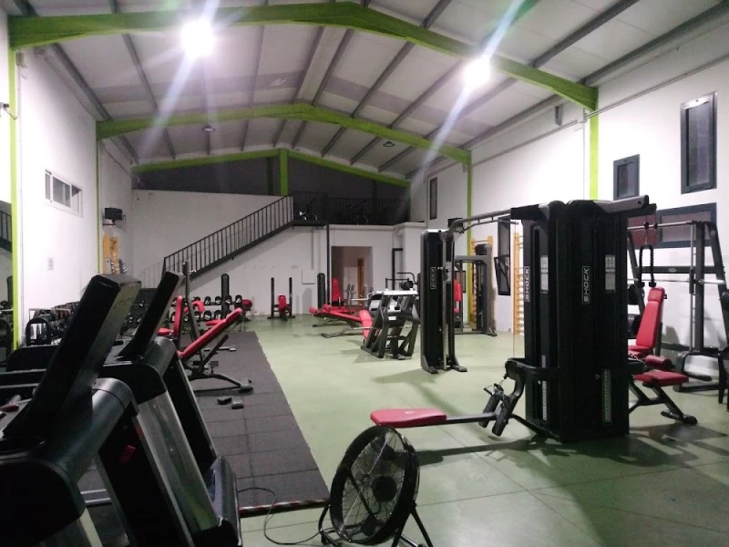 Gimnasio Municipal de Higuera de Vargas