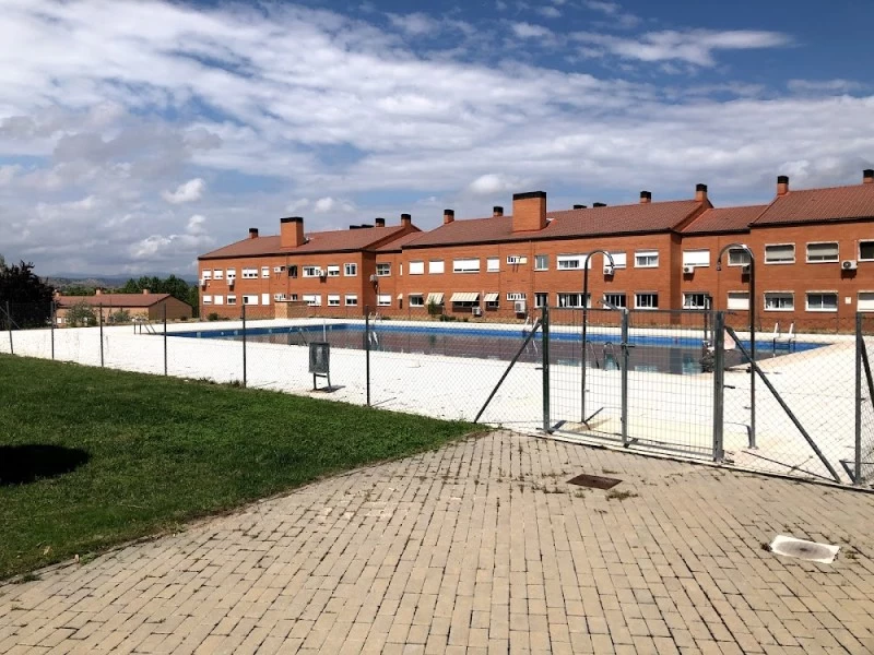 Piscina Municipal de Quijorna
