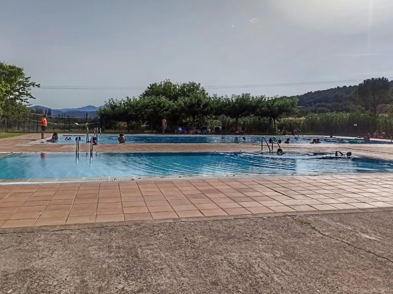 Piscina Municipal Ernest Lluch