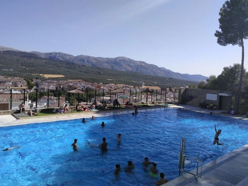Piscina Municipal Villanueva del Trabuco