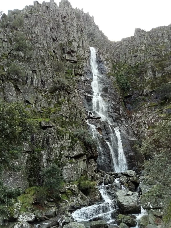 Ruta El Chorro de la Meancera