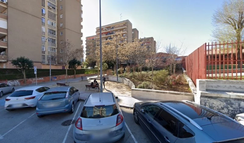 Centro deportivo calle islandia