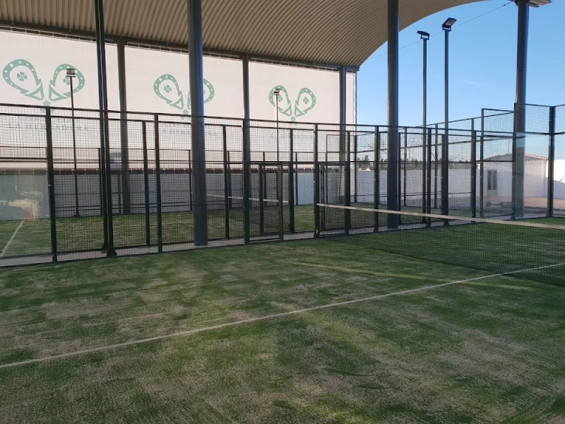 CLUB DE PADEL LA HERRADURA CIUDAD REAL