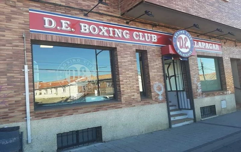DE BOXING CLUB