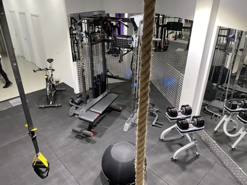 FIT FORM GYM