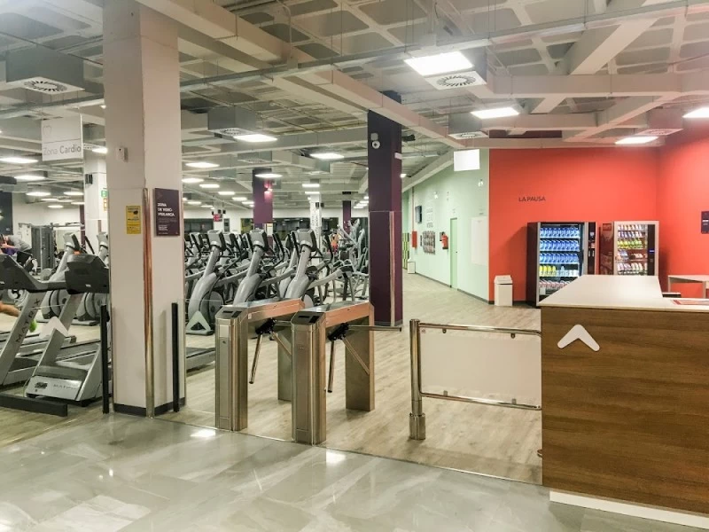 Gimnasio AltaFit Odeón