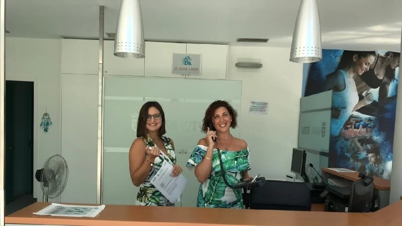 Gimnasio y Piscina Climatizada Municipal La Cotxera