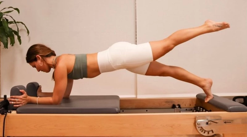 Minimal Studio Pilates