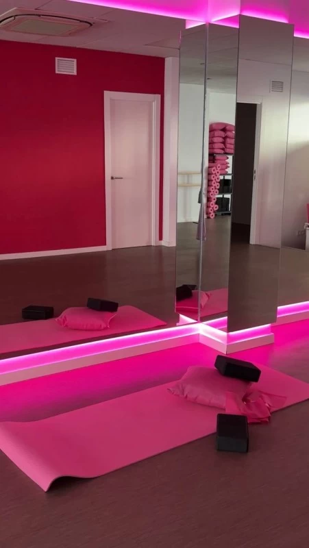 Power Stretching Fitness Studio