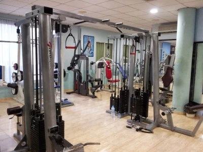 Gimnasio Manhattan Abarán