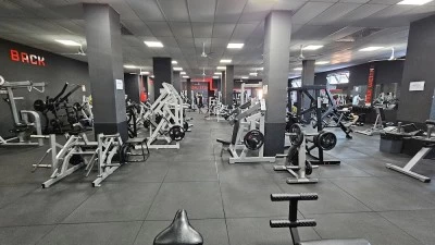 Gym Doris Old School