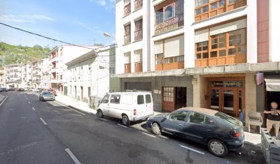Academia Ayalga
