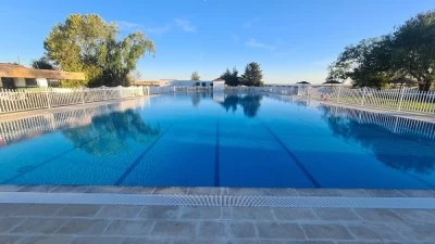 Piscina Municipal de Medina de las Torres