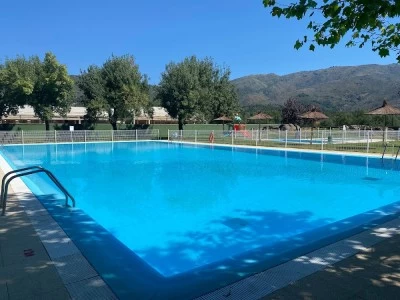 Piscina municipal de Valverde del Fresno.