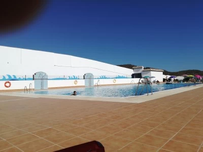 Piscina Municipal Totalán
