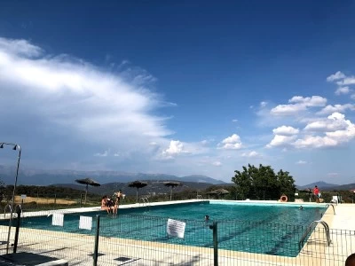Piscina Pública Municipal de Almendral de la Cañada