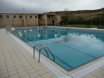 Piscina Pública Municipal de Baños de Ebro