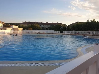 Piscina Pública Municipal de Caparroso.