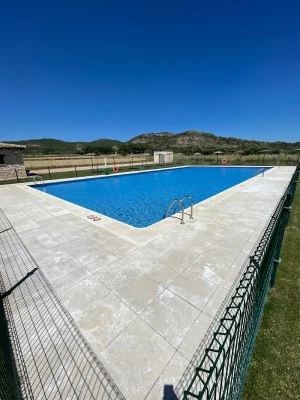 Piscina Pública Municipal de Durón