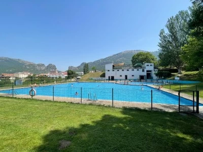 Piscina Pública Municipal de Irurzun
