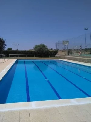 Piscina Pública Municipal de Laperdiguera