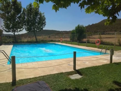 Piscina Pública Municipal de Losanglis.
