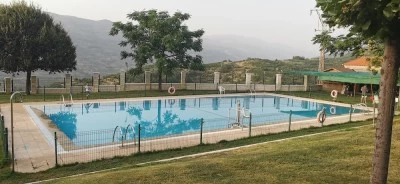 Piscina Pública Municipal de Valdastillas