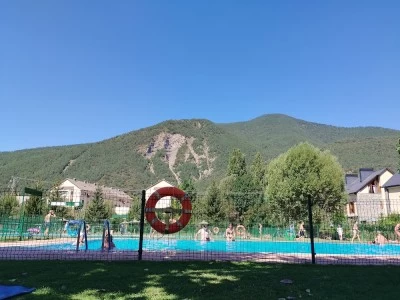Piscina Pública Municipal de Villanúa