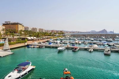 Puerto Deportivo Juan Montiel