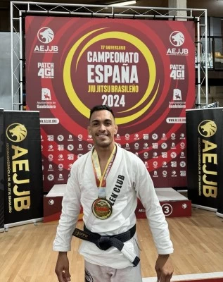 THE ZEN CLUB ESCUELA DE BJJ