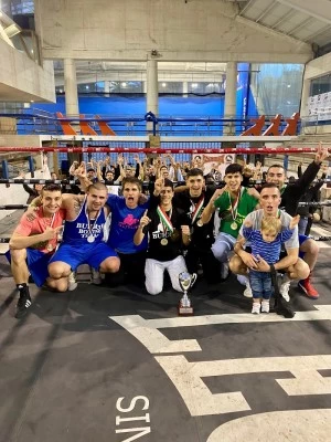 BUNK3R BOXING TEAM (Club y Gimnasio de Boxeo)