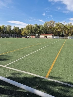 Campo de Fútbol Municipal de Caraquiz
