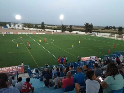 Campo de fútbol municipal de Valdelacalzada