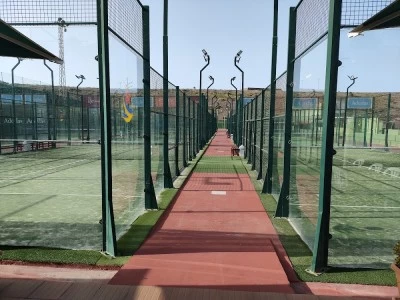 Centro Deportivo La Galera. Club de padel y Cafetería-Restaurante