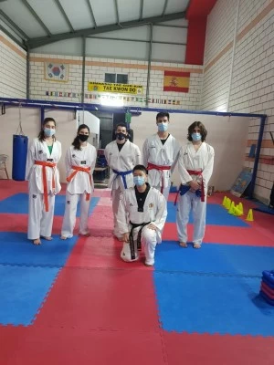 Centro Deportivo Tae Guk Kim ( Taekwondo Almendralejo)