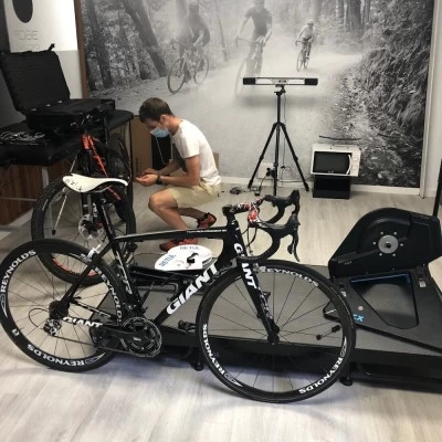 360 Cycling by Patxi Vila