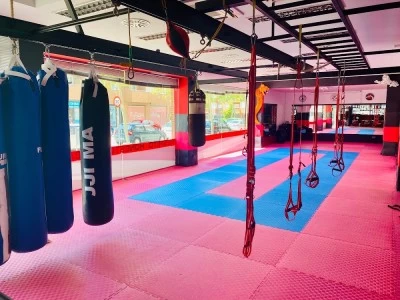 ESCUELA KENPO KARATE ÁNGEL RUIZ