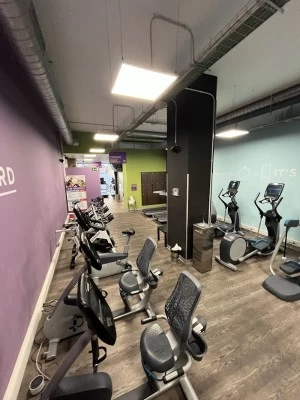 Anytime Fitness Bravo Murillo