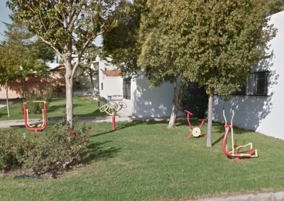 Gimnasio para jubilados al aire libre.