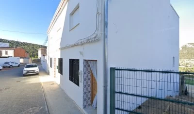 Piscina Pública Municipal de Higueruelas